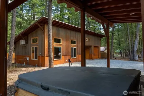 16 Littell Road Mazama WA 98833