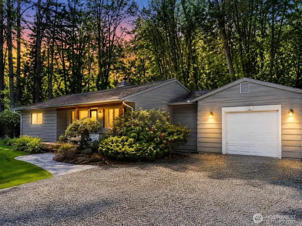 6212 Ray Nash Drive NW Gig Harbor WA 98335
