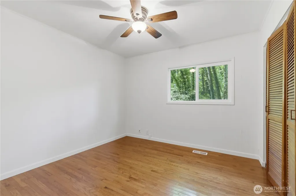 6212 Ray Nash Drive NW Gig Harbor WA 98335
