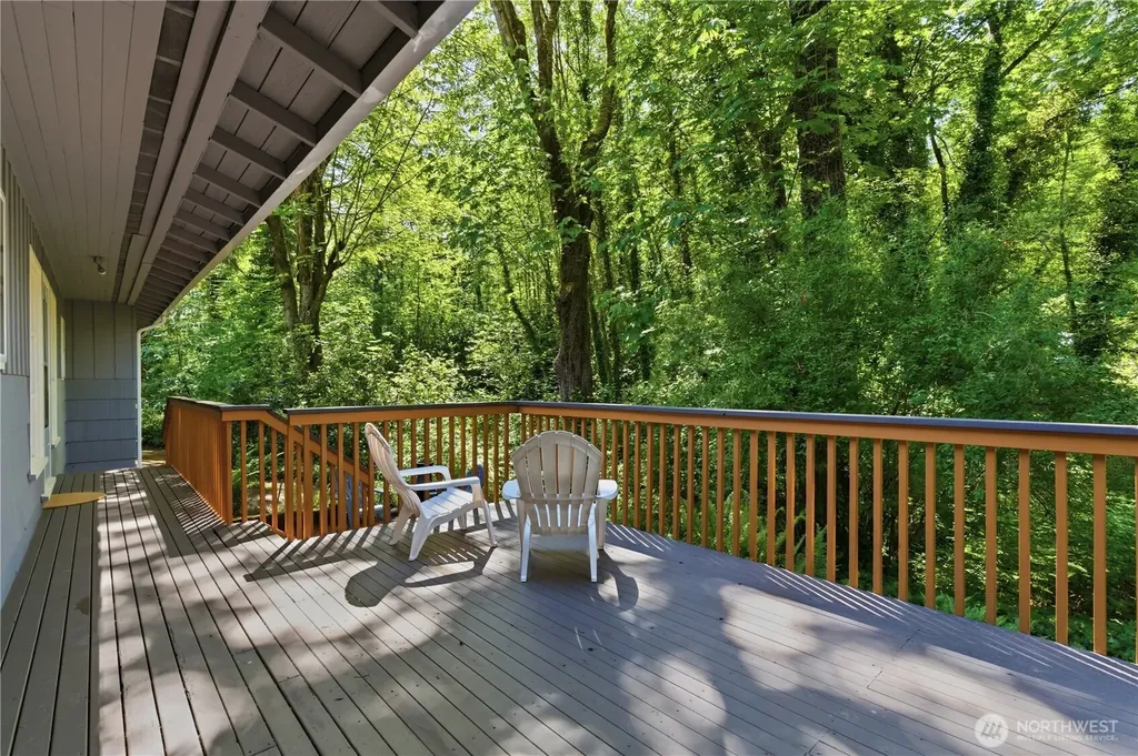 6212 Ray Nash Drive NW Gig Harbor WA 98335