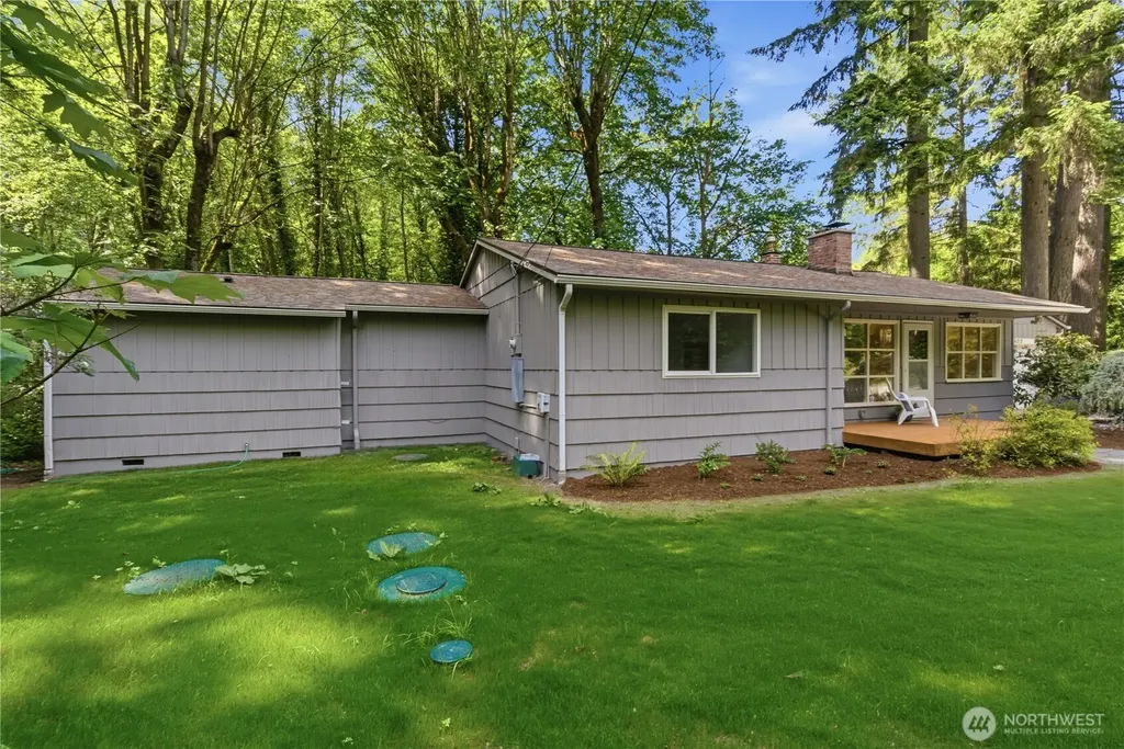 6212 Ray Nash Drive NW Gig Harbor WA 98335