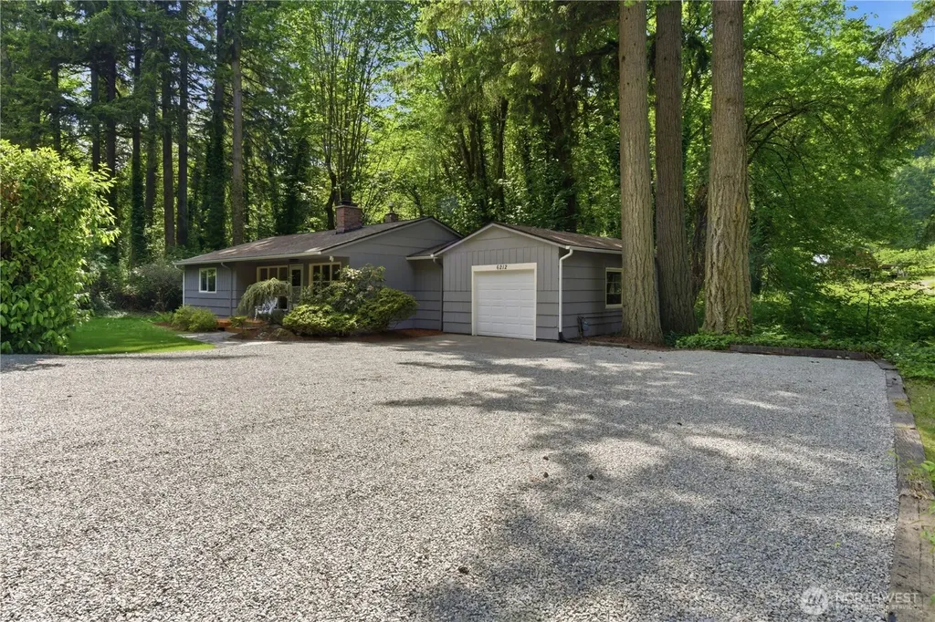 6212 Ray Nash Drive NW Gig Harbor WA 98335