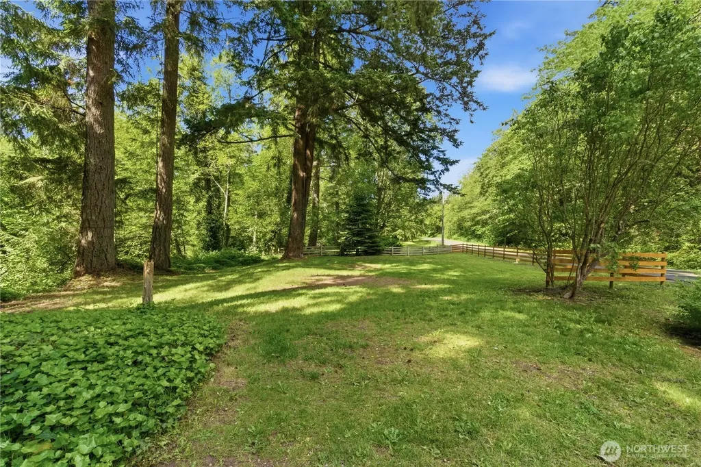 6212 Ray Nash Drive NW Gig Harbor WA 98335