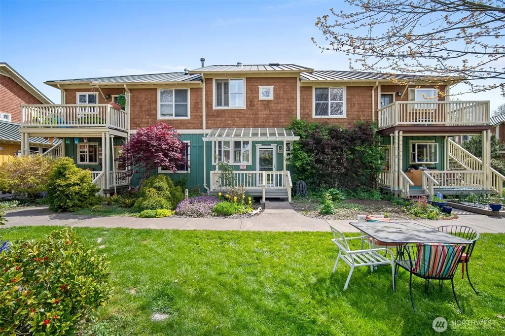 2684 Donovan Avenue Bellingham WA 98225