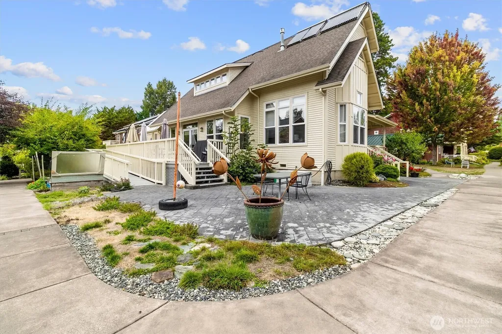 2684 Donovan Avenue Bellingham WA 98225