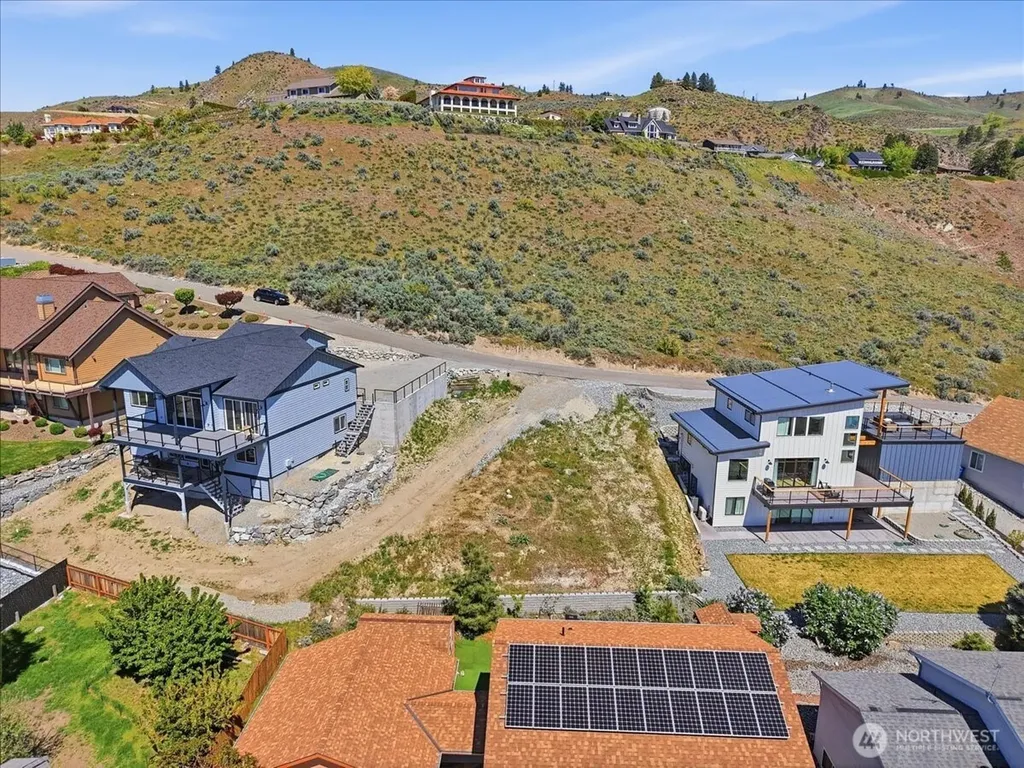 211 Riviera Drive Chelan WA 98816