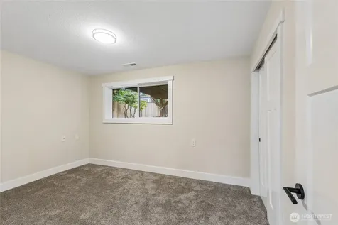 17728 161st Avenue SE Renton WA 98058