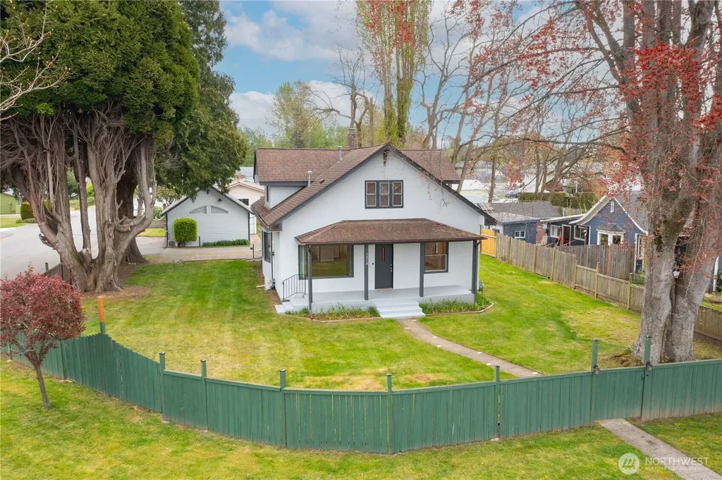 1218 Mitchell Avenue Blaine WA 98230