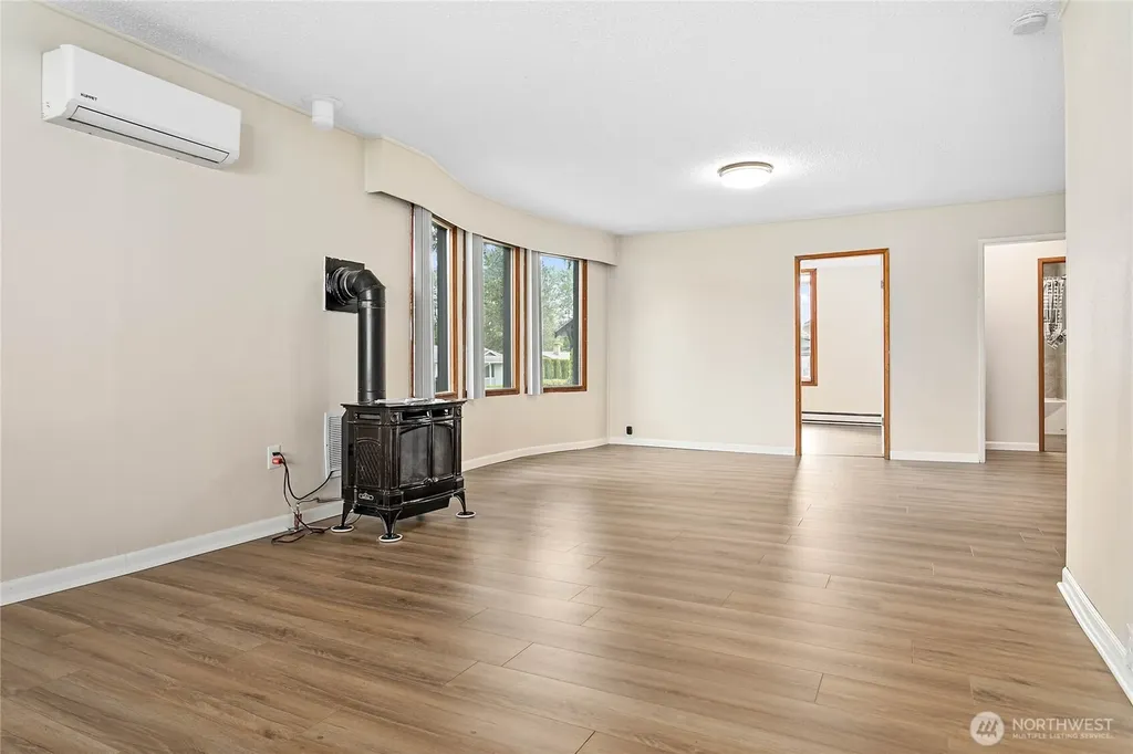 1218 Mitchell Avenue Blaine WA 98230
