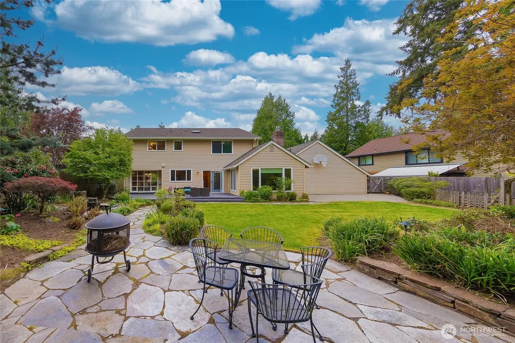 3630 204th Place NE Sammamish WA 98074