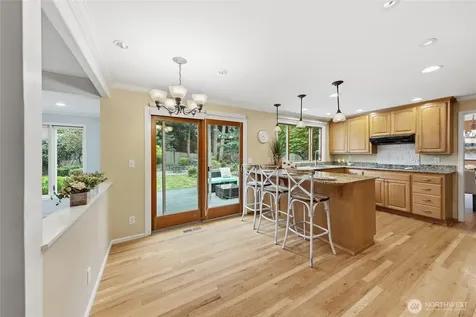3630 204th Place NE Sammamish WA 98074
