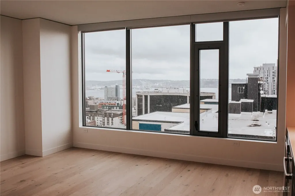 2510 6th Avenue Seattle WA 98121