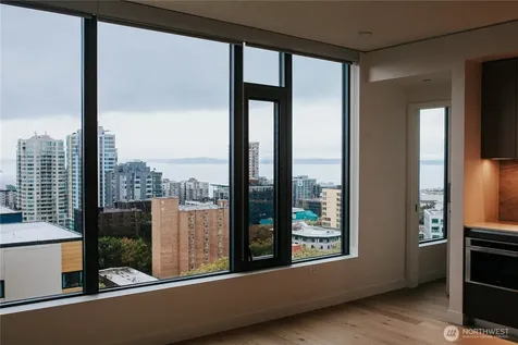 2510 6th Avenue Seattle WA 98121