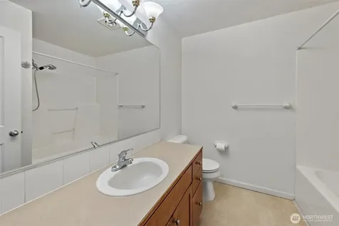 1443 NE 166th Court Shoreline WA 98155