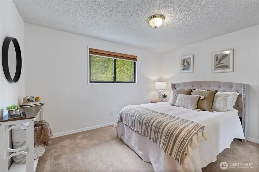 7918 W Glen Drive Everett WA 98203