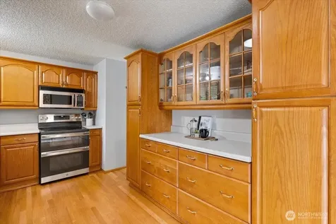 7918 W Glen Drive Everett WA 98203