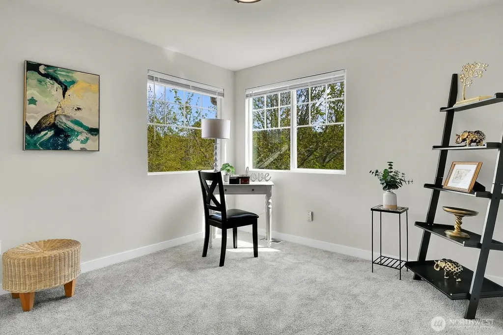 25052 SE 43rd Way Sammamish WA 98029
