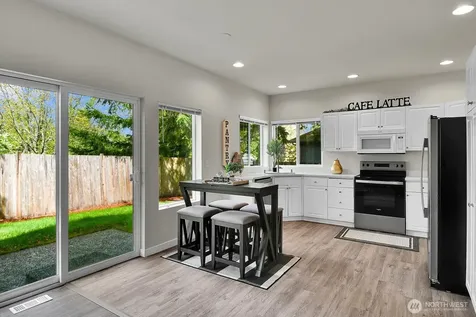 25052 SE 43rd Way Sammamish WA 98029