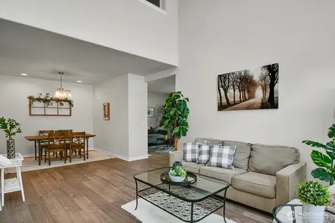 25052 SE 43rd Way Sammamish WA 98029