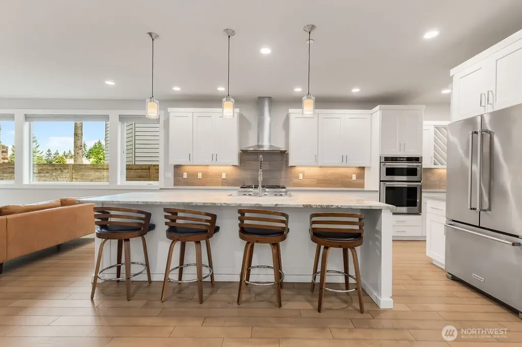 15021 73rd Court NE Kenmore WA 98028