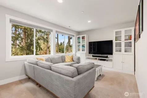 15021 73rd Court NE Kenmore WA 98028