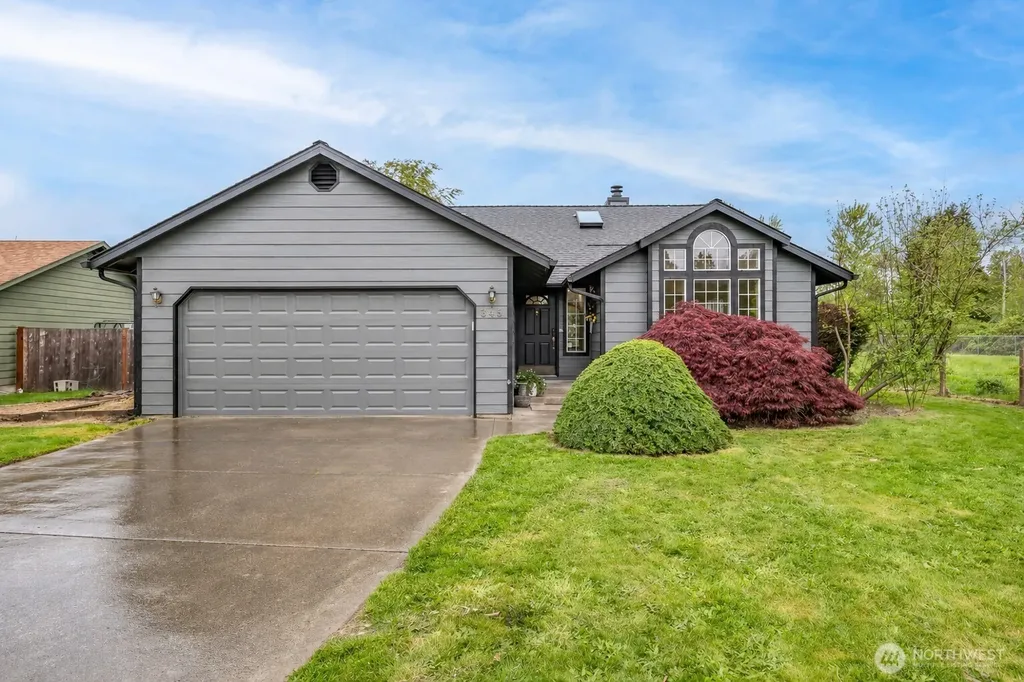 345 White River Drive Pacific WA 98047