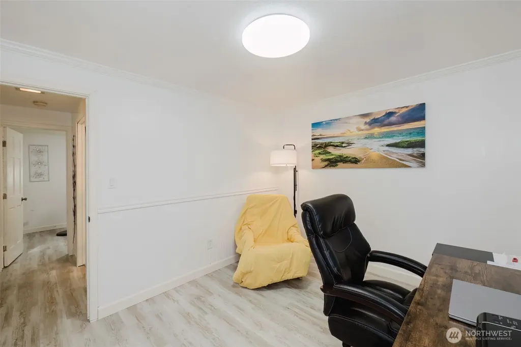 360 Kingsway W Bremerton WA 98312