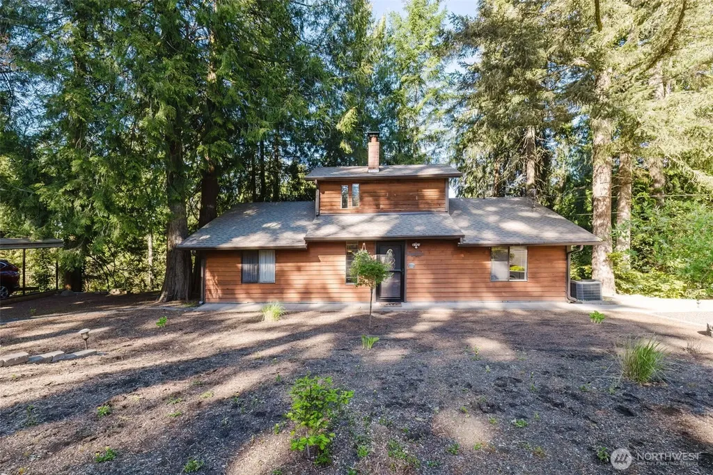 360 Kingsway W Bremerton WA 98312