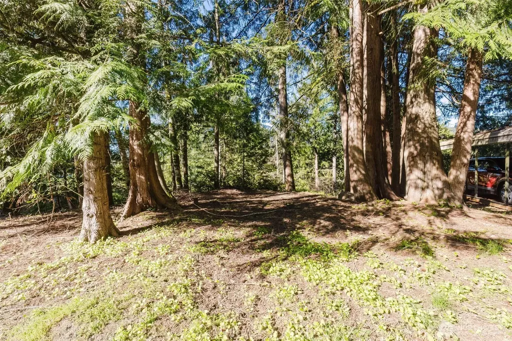 360 Kingsway W Bremerton WA 98312