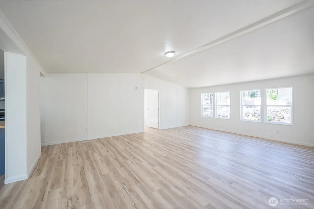 304 NW Hemlock Avenue Royal City WA 99357