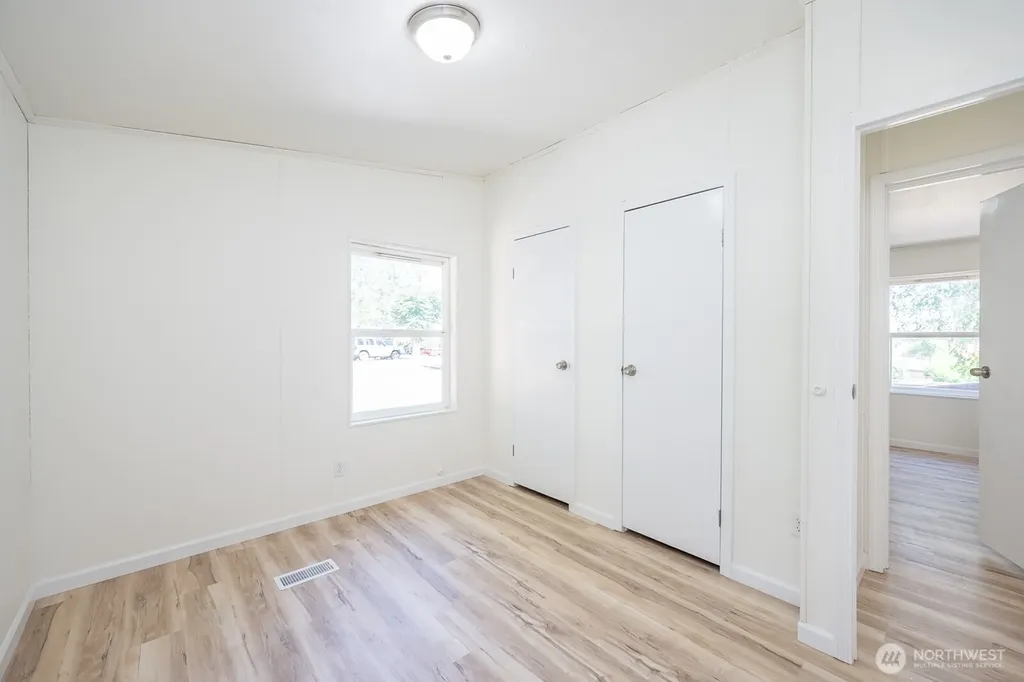 304 NW Hemlock Avenue Royal City WA 99357