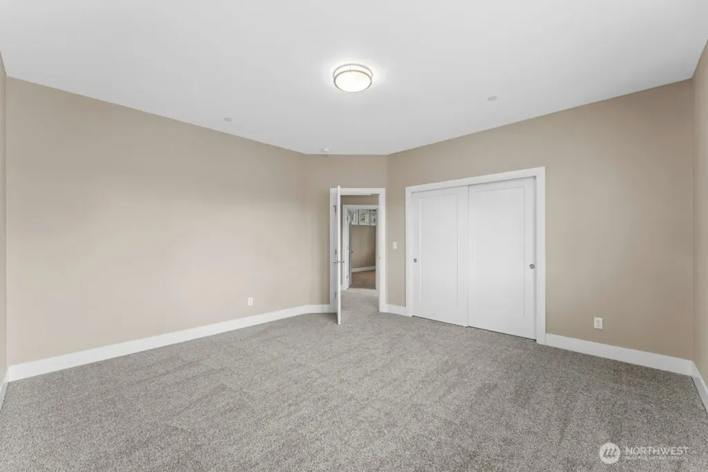 6578 Serenity Loop Gig Harbor WA 98335