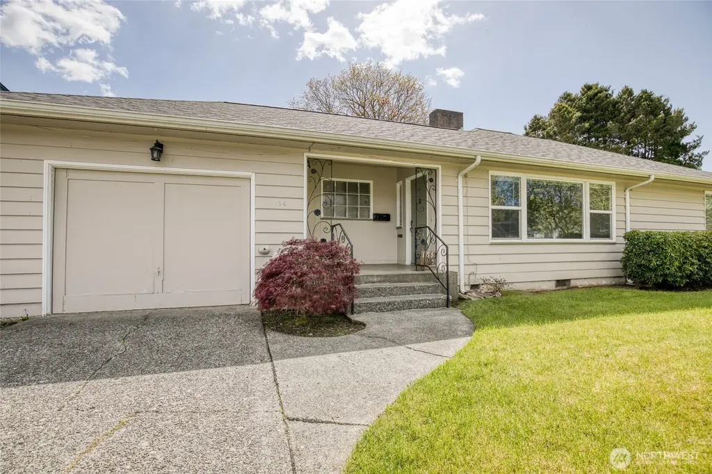 156 Emerson Avenue Hoquiam WA 98550