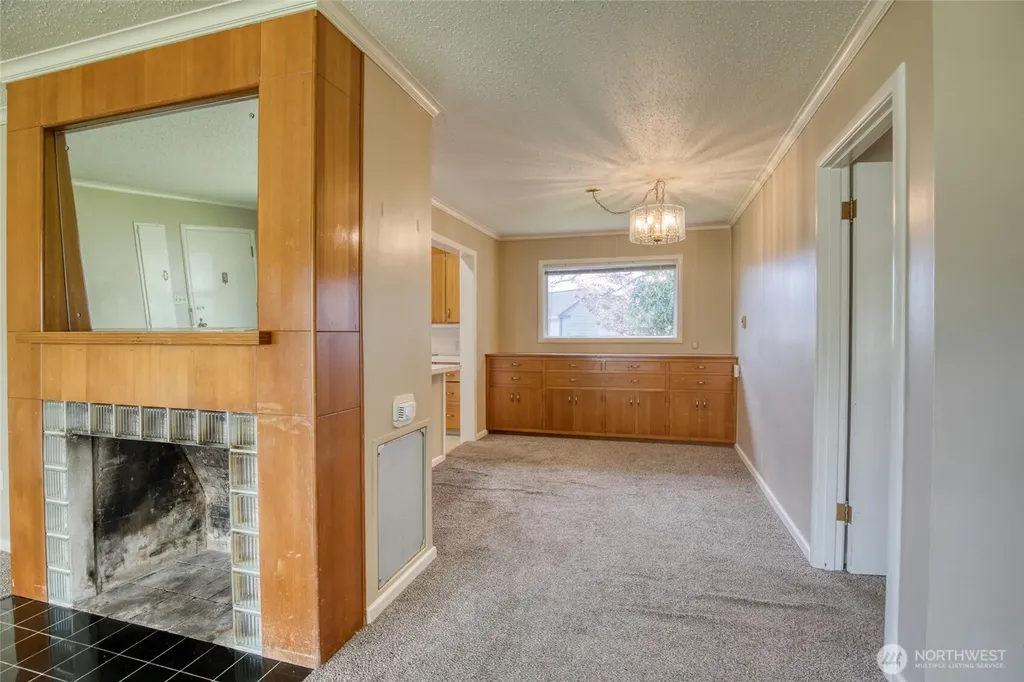 156 Emerson Avenue Hoquiam WA 98550
