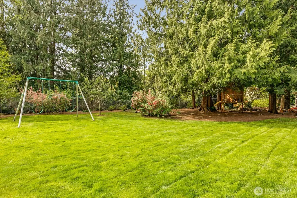 13717 46th Avenue W Edmonds WA 98026