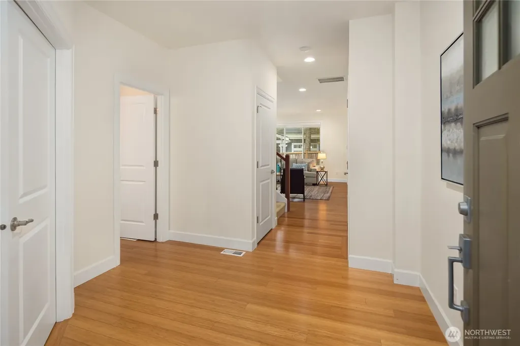 12316 NE 86th Way Kirkland WA 98033