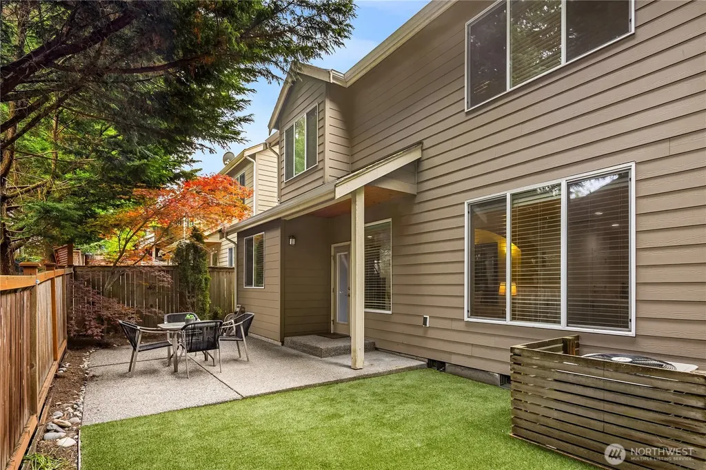 12316 NE 86th Way Kirkland WA 98033