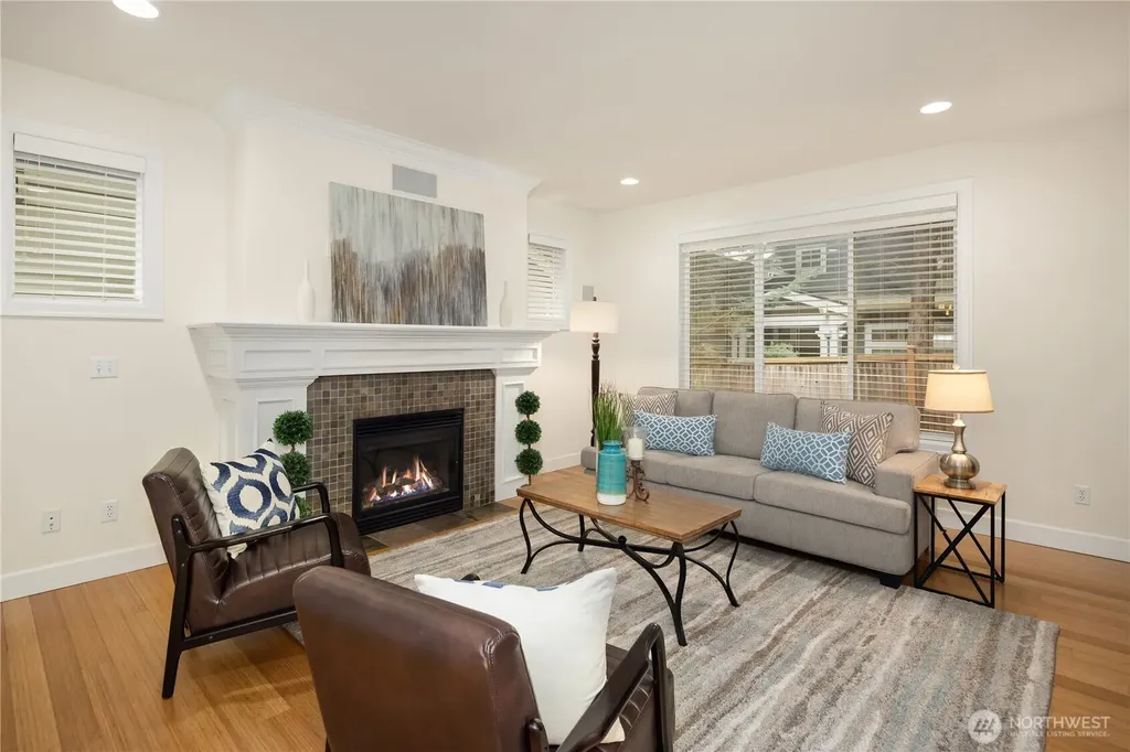 12316 NE 86th Way Kirkland WA 98033