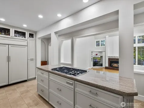 20421 NE 66th Court Redmond WA 98053
