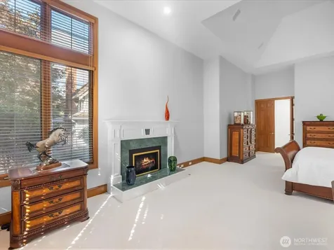 20421 NE 66th Court Redmond WA 98053