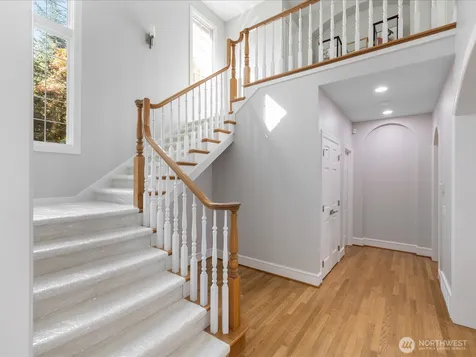 20421 NE 66th Court Redmond WA 98053