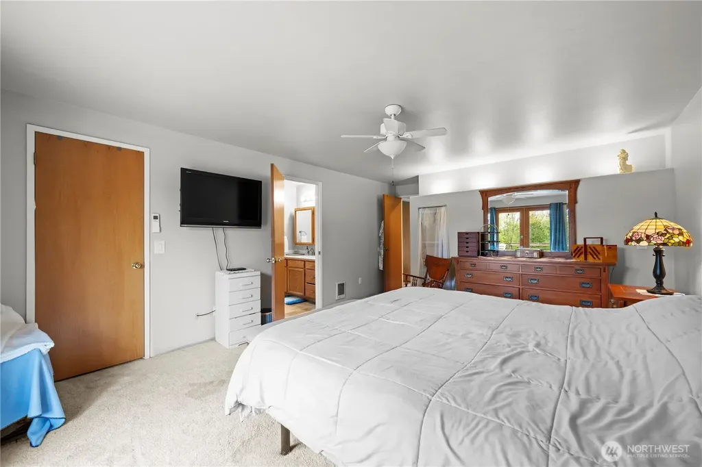 16622 80th Avenue NW Stanwood WA 98292