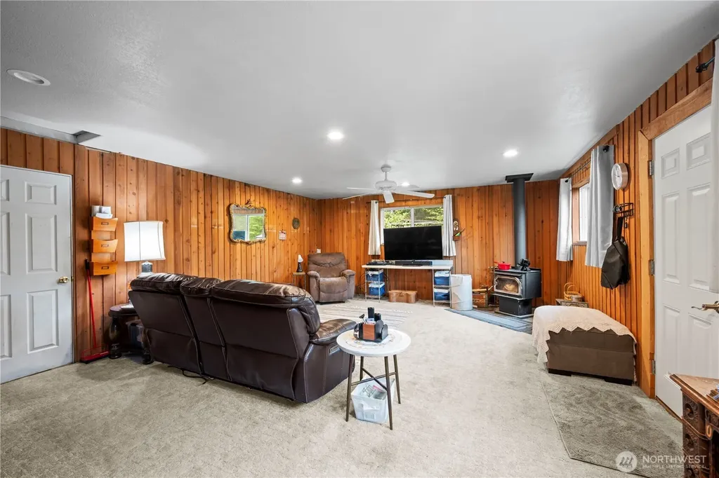 16622 80th Avenue NW Stanwood WA 98292