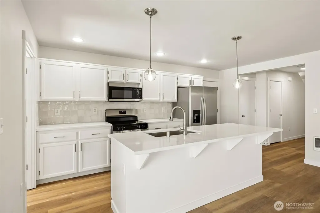 20107 40th Avenue E Spanaway WA 98387