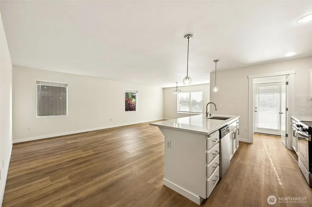 20107 40th Avenue E Spanaway WA 98387