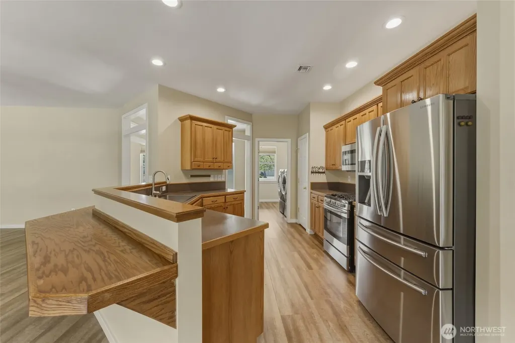 807 SE Covey Court College Place WA 99324