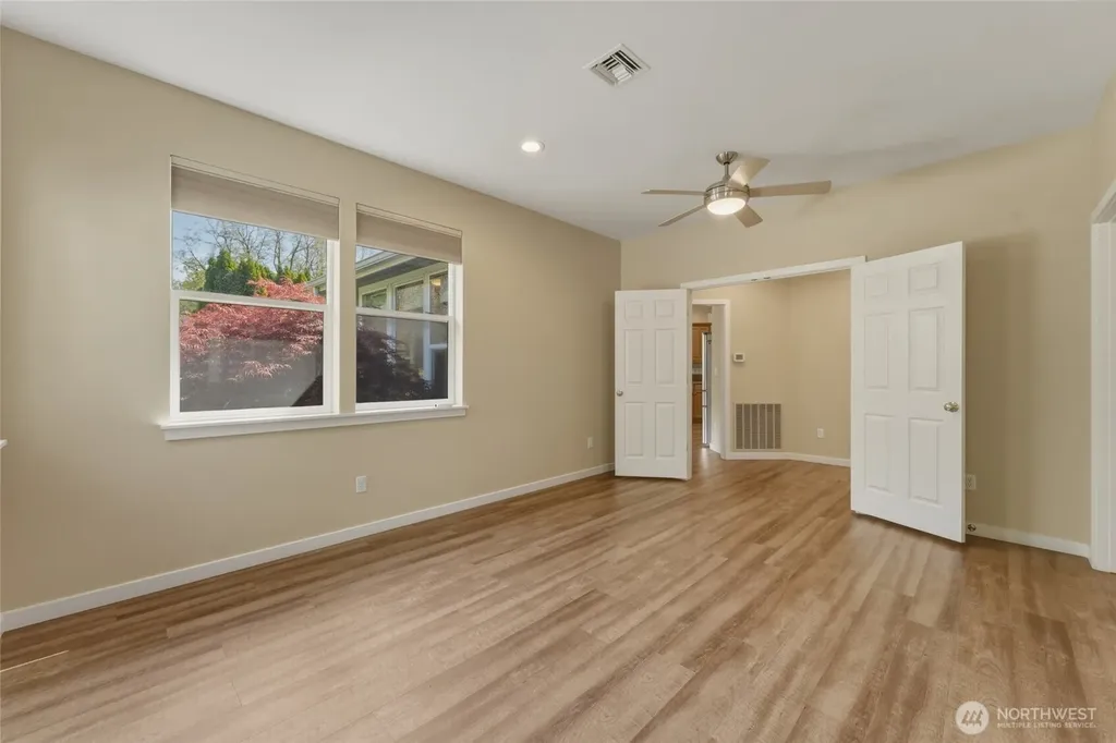 807 SE Covey Court College Place WA 99324