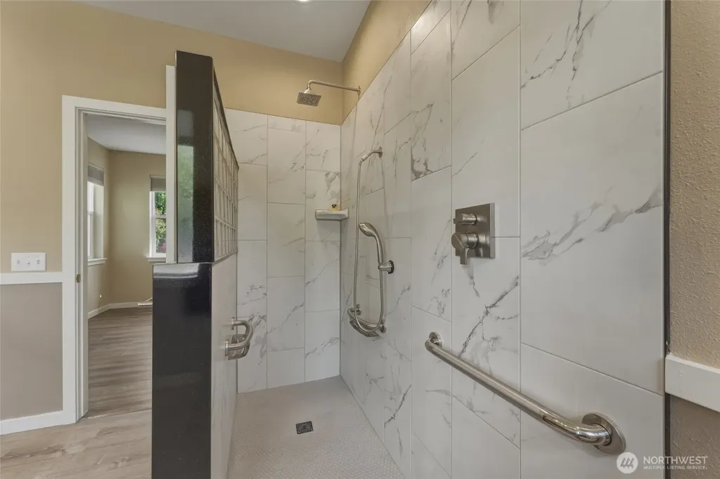 807 SE Covey Court College Place WA 99324