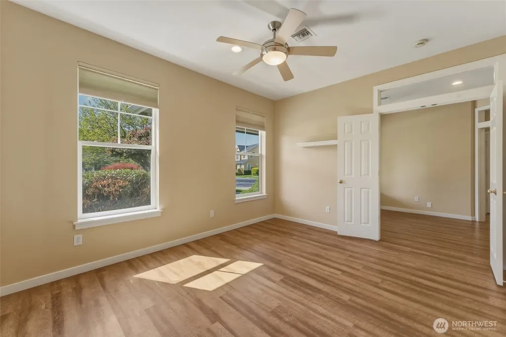 807 SE Covey Court College Place WA 99324