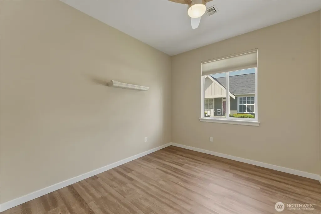 807 SE Covey Court College Place WA 99324